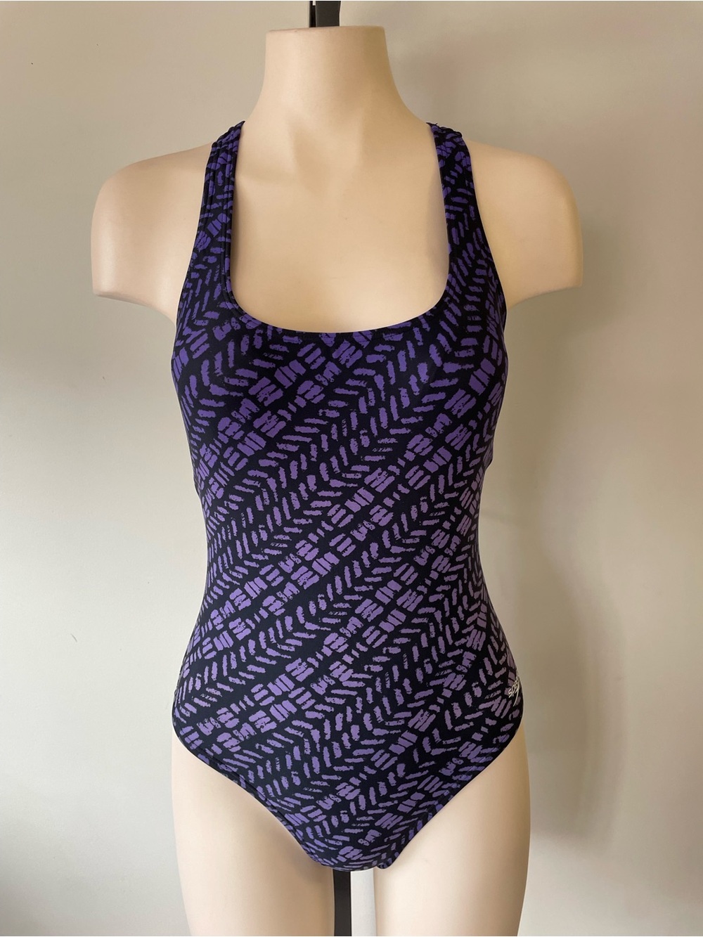Speedo One Piece Swimsuit Bathing Suit Swimwear Purple Black Size 8